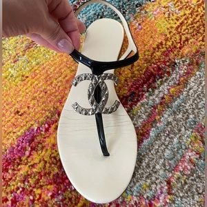 CHANEL Black SANDALS Silver METAL LOGO Sz 7.5